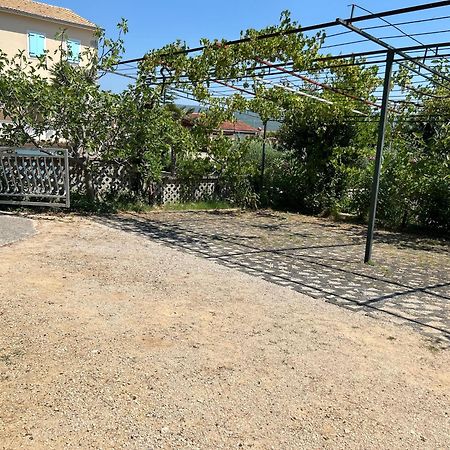 Cornus Vallis Apartment คิร์ก ภายนอก รูปภาพ