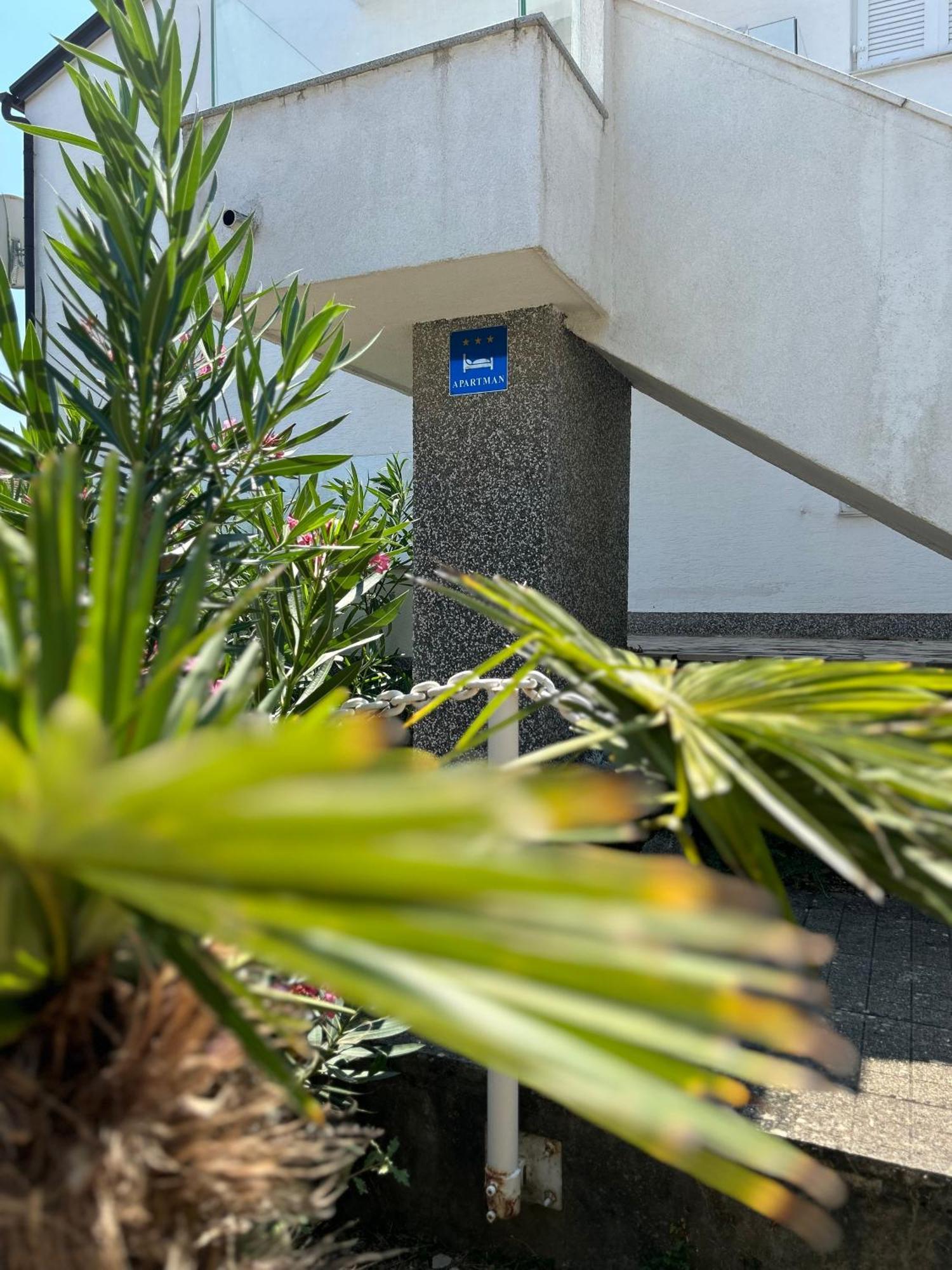 Cornus Vallis Apartment คิร์ก ภายนอก รูปภาพ